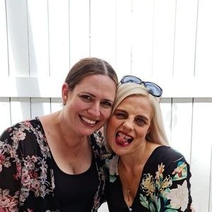 Meet your Posher, Naomi